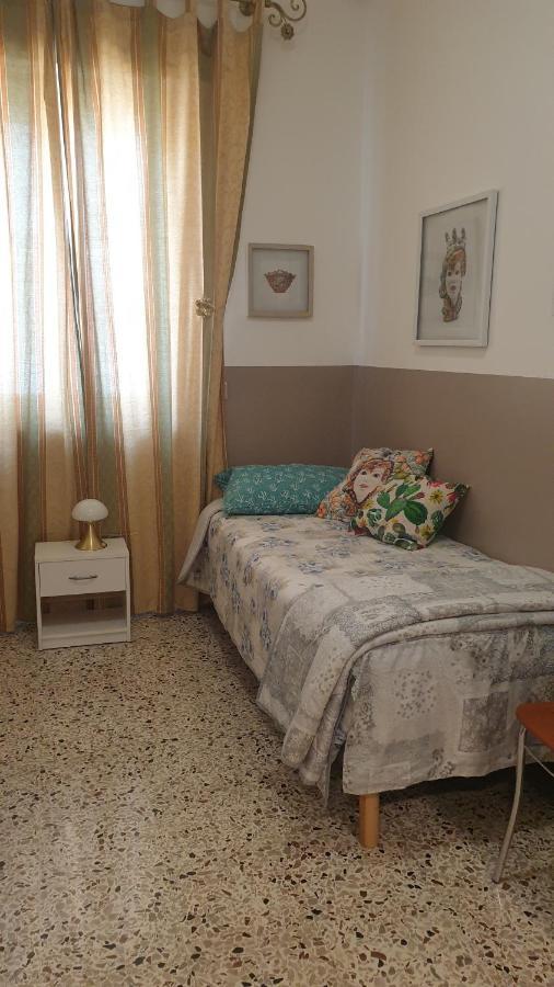 I Mori In Campidoglio Affitta Camere ซานตากาตา ดี มิลลิเตลโล ภายนอก รูปภาพ