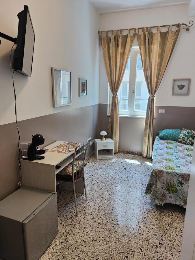 I Mori In Campidoglio Affitta Camere ซานตากาตา ดี มิลลิเตลโล ภายนอก รูปภาพ